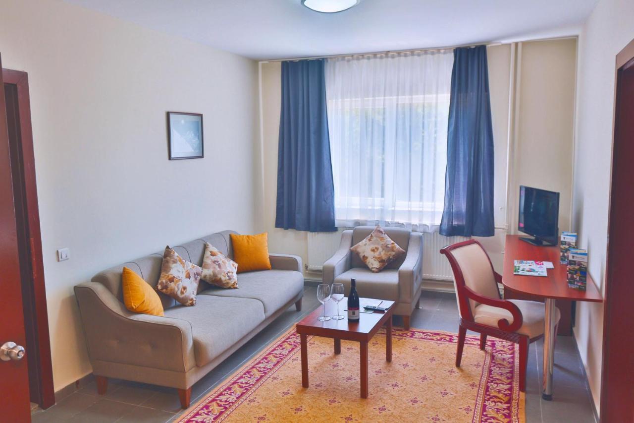 The Green Park Kartepe Exterior foto