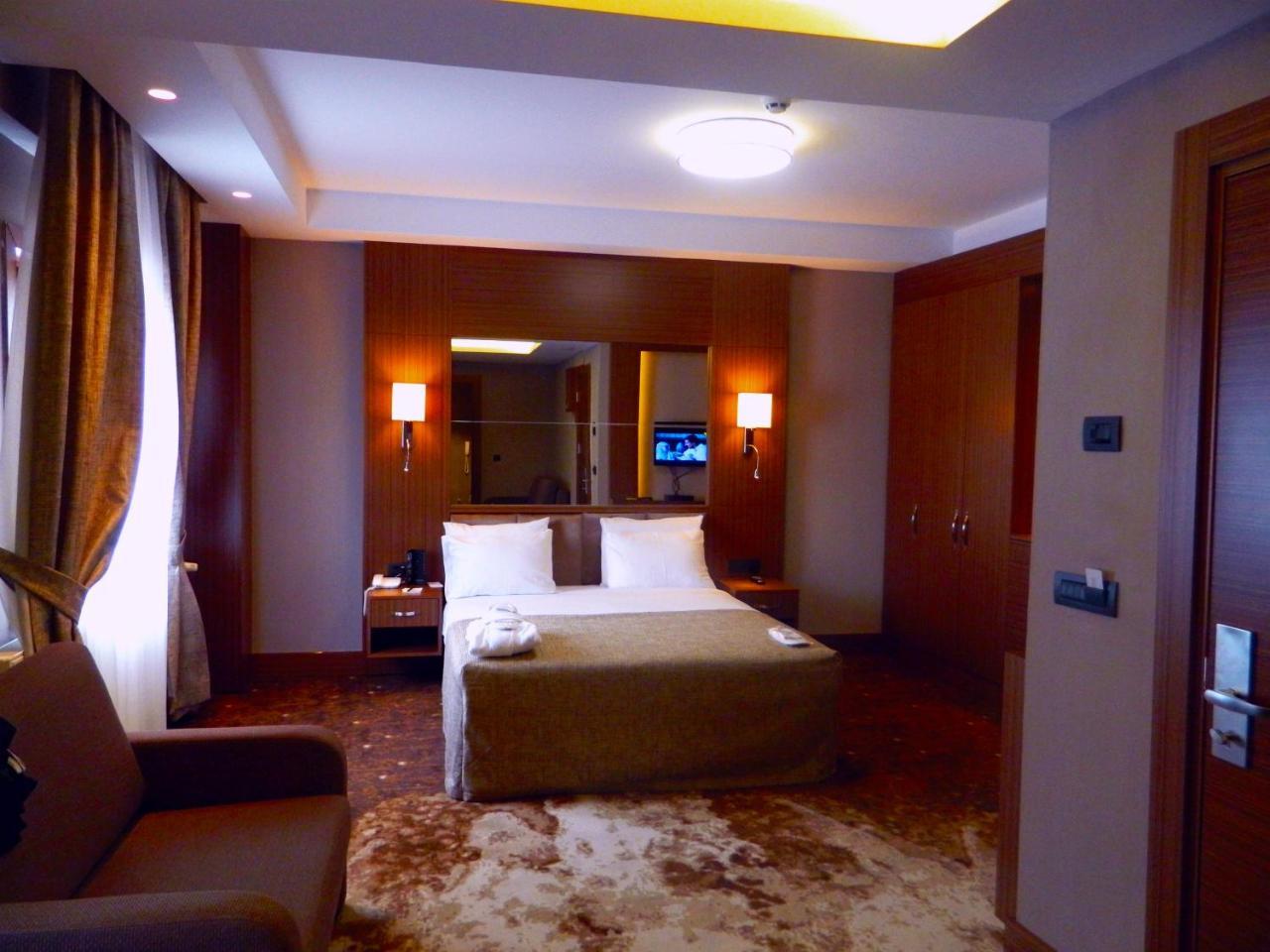 The Green Park Kartepe Exterior foto